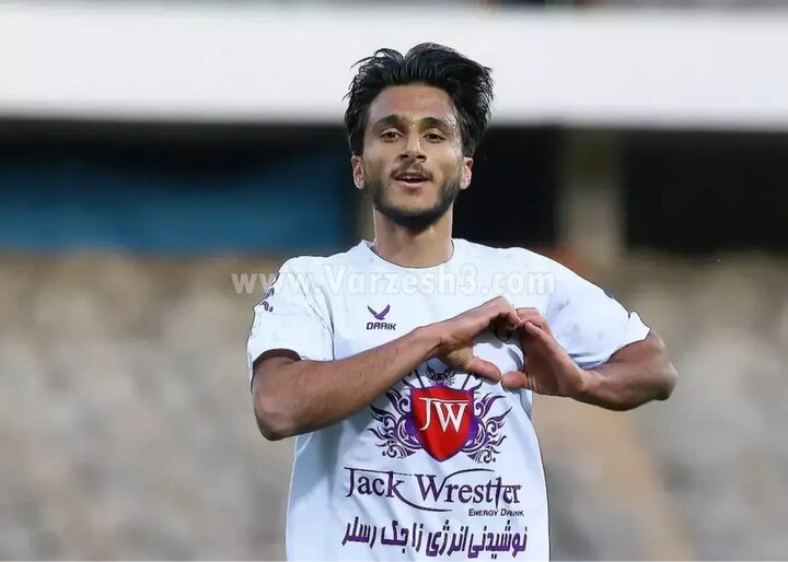 هایجک پرسپولیس از روی دست استقلال + پدیده لیگ برتر در آستانه قرارداد با سرخپوشان