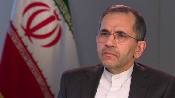افشاگری تخت‌روانچی درباره ریاکاری آمریکایی‌ها