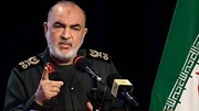 سردار سلامی: دشمن کاری میکند که در دفاع از ارزش هایمان خجالت بکشیم