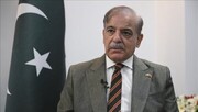 ورود نخست وزیر پاکستان به تهران برای دیدار با رییس جمهور