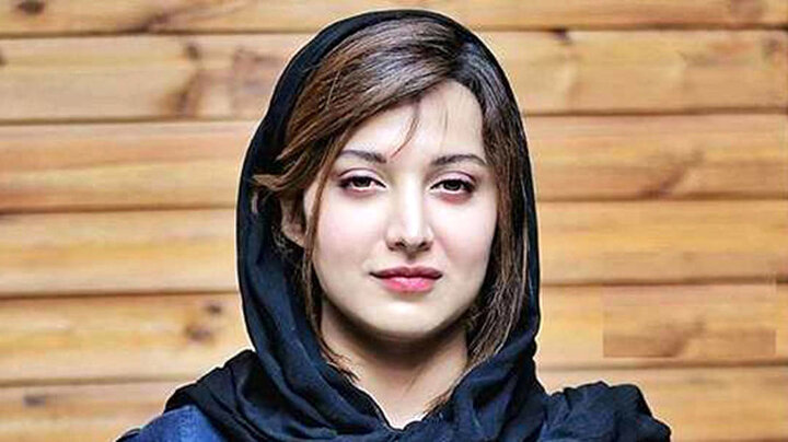 استایل متفاوت روشنک گرامی با کلاه