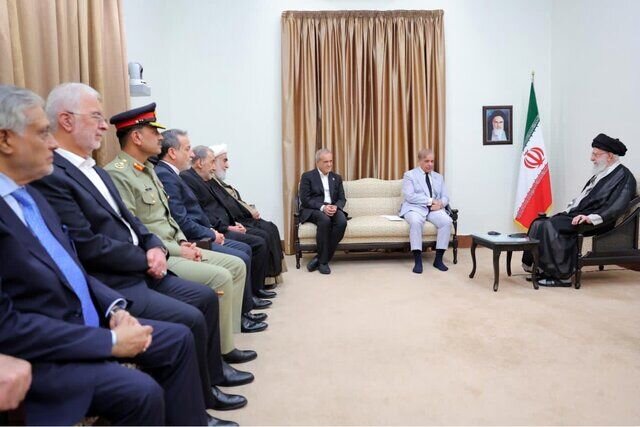 پیام نخست‌وزیر پاکستان درباره دیدار با رهبر انقلاب