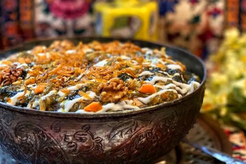 دستور پخت گام به گام آش برگ مو + نحوه درست کردن