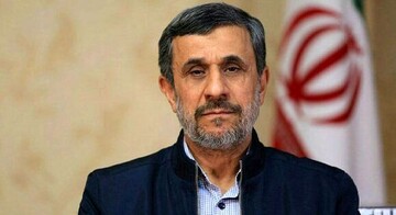 عکس جدید احمدی‌نژاد در سفر به استانبول