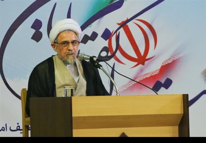 راهبرد دائمی دشمنان انقلاب از نگاه عضو هیئت علمی مؤسسه آموزشی و پژوهشی امام خمینی(ره)