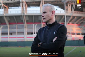 واکنش یحیی گلمحمدی به خبر جدایی اش از باشگاه فولاد + عکس