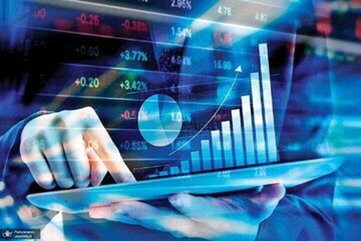 امروز یکشنبه ۱۸ خرداد ۱۴۰۴ بازار بورس چگونه خواهد بود؟ + پیش بینی