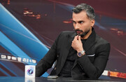 میثاقی: این پرچم افتادنی نیست