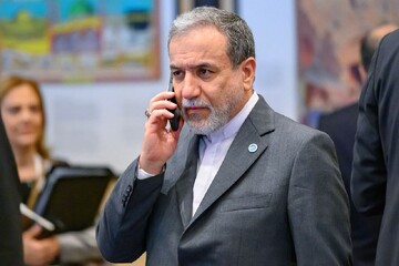 وزیر امور خارجه ایران: صحبت‌های رییس جمهور آمریکا درباره آغاز مذاکرات را خیلی جدی نگیرید