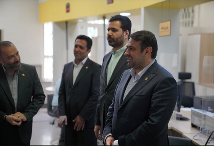 نجارزاده: استمرار خدمات بانکی و درگاه های غیرحضوری بانک ملی ایران در سراسر کشور