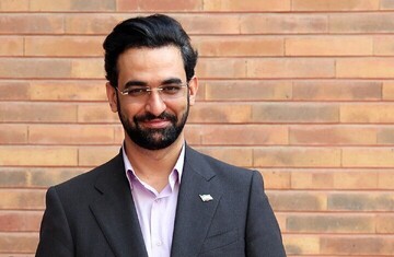 آذری جهرمی  بعد از آتش بس: زنده و پاینده باد ایران عزیز ما