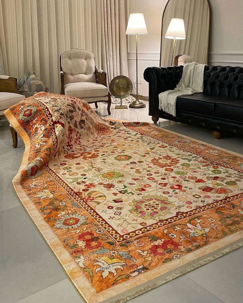 فرش سلطان آباد؛ شاهکار هنر دست ایرانی با نقش و نگارهای بینظیر