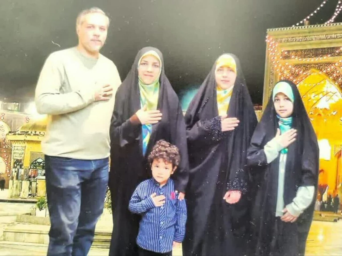 عکس جگرسوز از دانشجوی دانشگاه تهران به همراه همسر و سه فرزندش که در حمله اسرائیل به شهادت رسیدند