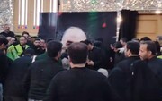 تلقین خواندن حاج منصور ارضی در تدفین سردار شهید سلامی در حرم عبدالعظیم حسنی + ویدئو