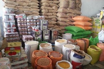 نقش مرزنشینان در حمایت از معیشت مردم در دوران جنگ چه بود؟