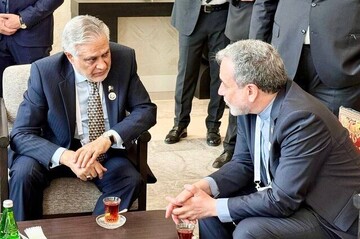 عراقچی و اسحاقدار رایزنی کردند