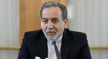 گفتگوی تلفنی وزیر امورخارجه ایران با همتای مصری