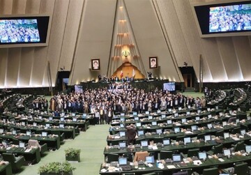 دولت به شکایت از آمریکا و اسرائیل ملزم شد