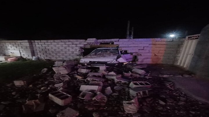 مصدومیت ۵ نفر درپی برخورد پراید با دیوار در گنبدکاووس