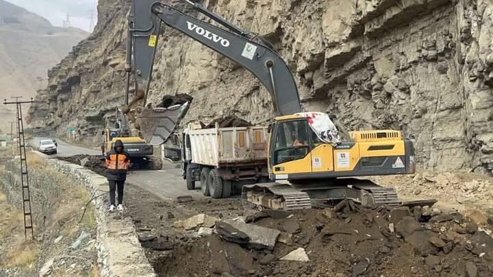 بازگشایی جاده چالوس و آزاد تهران - شمال