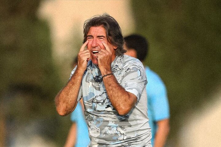 عصبانیت سرمربی استقلال از مدیران باشگاه به خاطر نقل‌وانتقالات استقلال