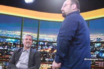 عذرخواهی همشهری به خاطر مصاحبه با کواکبیان