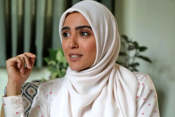 عکس جدید مونا کرمی و نوزادش