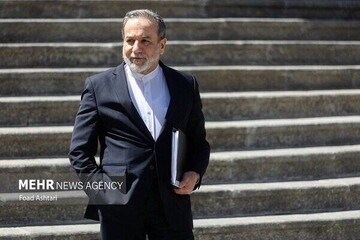 وزیر امورخارجه ایران: روابط ایران و پاکستان در چند سال اخیر رشد خوبی داشته است
