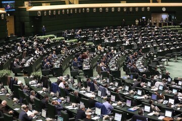 برگزاری جلسه غیرعلنی مجلس برای بررسی وضعیت اقتصادی کشور