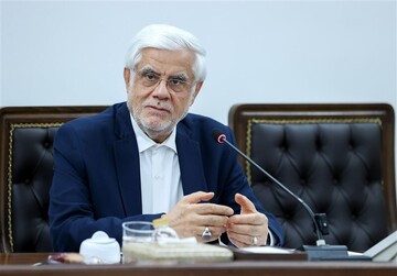 عارف: آمریکا میز مذاکره را نابود کرد / پیگیر خسارات تجاوز آمریکا و اسرائیل هستیم