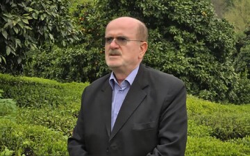 انتقاد نماینده مجلس لنگرود از عدم پرداخت بدهی ۵۰۰ میلیاردی چایکاران