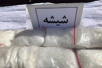 کشف و ضبط ۶۰۰ کیلو شیشه از یک کامیون توسط پلیس کرمان
