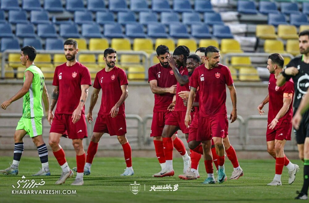 ترکیب احتمالی پرسپولیس برای فصل جدید لیگ برتر با دو سورپرایز/ هاشمیان این دو بازیکن را به تازه‌واردها ترجیح می‌دهد