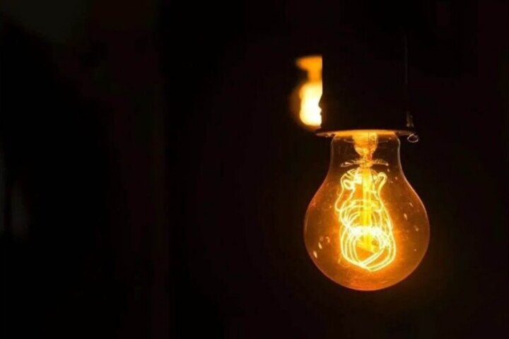 لحظه قطع برق در نشست خبری استاندار گلستان