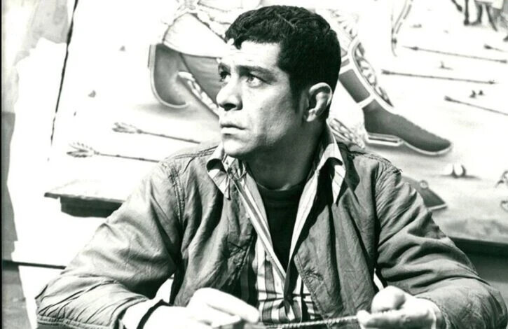 عکس بهروز وثوقی، عوامل و مردم سر صحنه فیلم قیصر