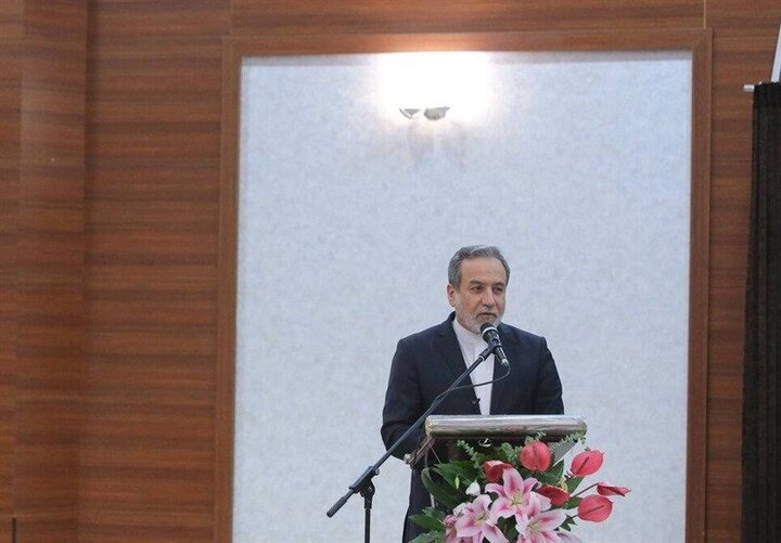 وزیر امور خارجه ایران:هیچ راه‌حل نظامی برای مسئله ایران وجود ندارد + آماده گفت‌وگوهای شرافتمندانه هستیم