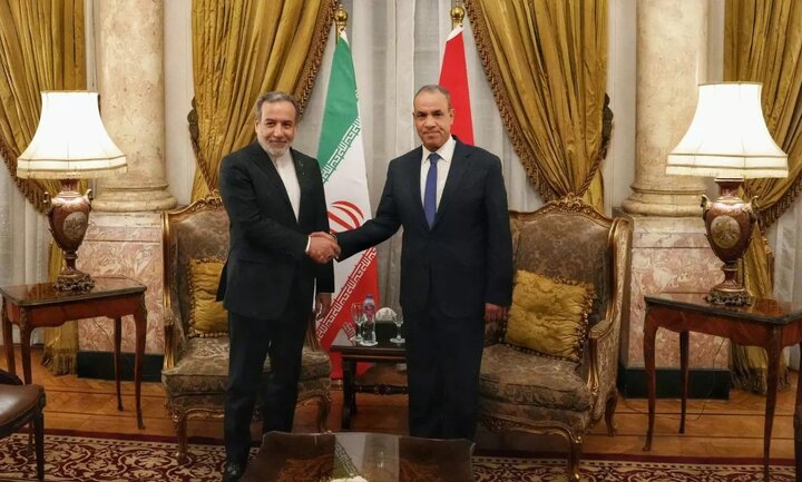 عراقچی: ایران برای تدوین شیوه‌نامه تعامل با آژانس آماده است
