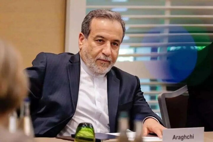 عراقچی: ایران در کنار قطر و تمامی برادران و خواهران مسلمان ایستاده است