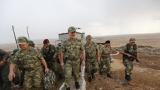 وزیر دفاع ترکیه از نزدیکی مرزهای سوریه بازدید کرد