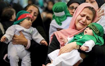 پخش زنده مراسم «شیرخوارگان حسینی» از  تلویزیون