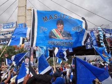 خروج هم‌ حزبی‌های مورالس از بولیوی