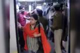مردان هندی  که به  واگن زنانه مترو بروند  ادب می‌شوند! + فیلم
