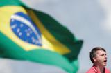 رئیس جمهوری برزیل در راهپیمایی علیه قوانین قرنطینه شرکت کرد