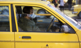 فشار اقتصادی کرونا روی رانندگان تاکسی؛ برخی رانندگان توان پرداخت هزینه ماسک و دستکش  را ندارند