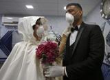 برگزاری مراسم عروسی در فلسطین زیر سایه کرونا/تصاویر