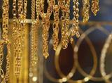 آخرین قیمت طلا و سکه در17 اردیبهشت / سکه 71 هزار تومان گران شد