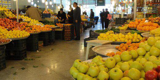 تفاوت 2 برابری قیمت میوه از میدان مرکزی تا بازار!