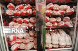 قیمت مرغ به 19 هزار تومان رسید/ علت این افزایش قیمت چیست؟