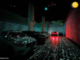 بازدید از نمایشگاه نورپردازی  تابلوهای نقاشی  با خودرو  زیر سایه کرونا/تصاویر