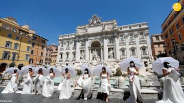 تجمع اعتراض آمیز عروس های ایتالیایی زیر سایه کرونا در رم/تصاویر